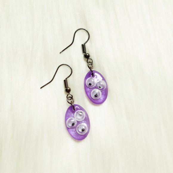 Purple Googly Eye Earrings Handmade Halloween Mini Resin Dangle Earrings - Picture 3 of 8